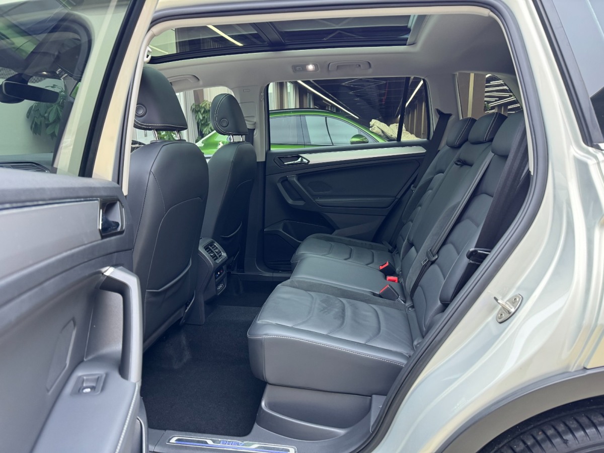 Volkswagen Tiguan L New Energy 2020 изображение автомобиля #10