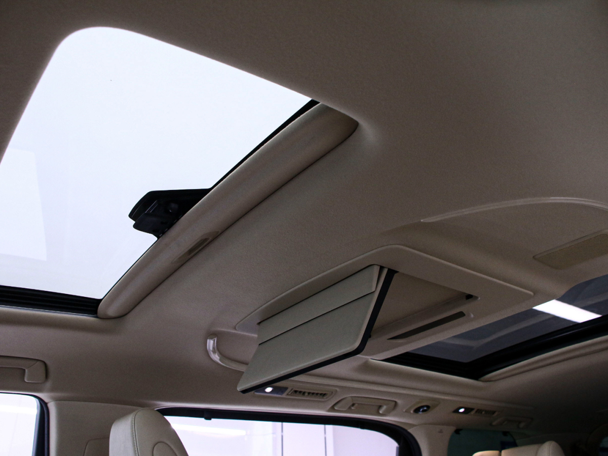 Toyota Alphard 2022 #10 Toyota Alphard 2022 car image #10