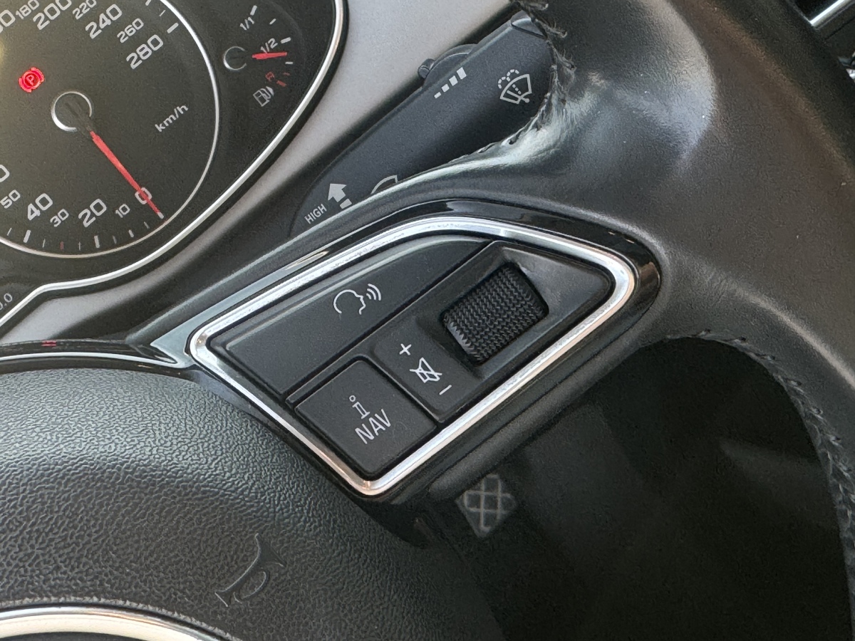 Audi A4L 2015 #10 Audi A4L 2015 car image #10
