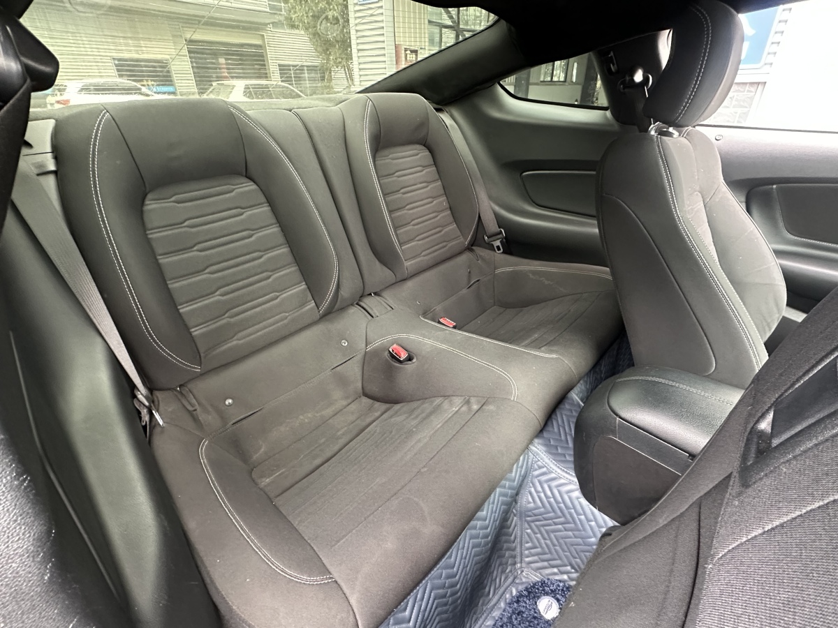 Ford Mustang 2018 immagine di auto #10