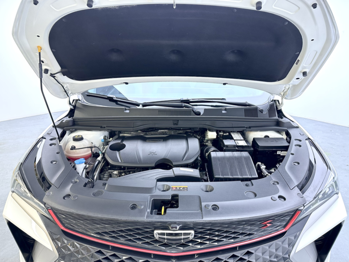 GEELY Coolray 2024 car image #10