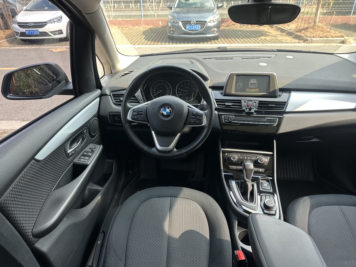 BMW 2 Series Tourer 2016 car image #10