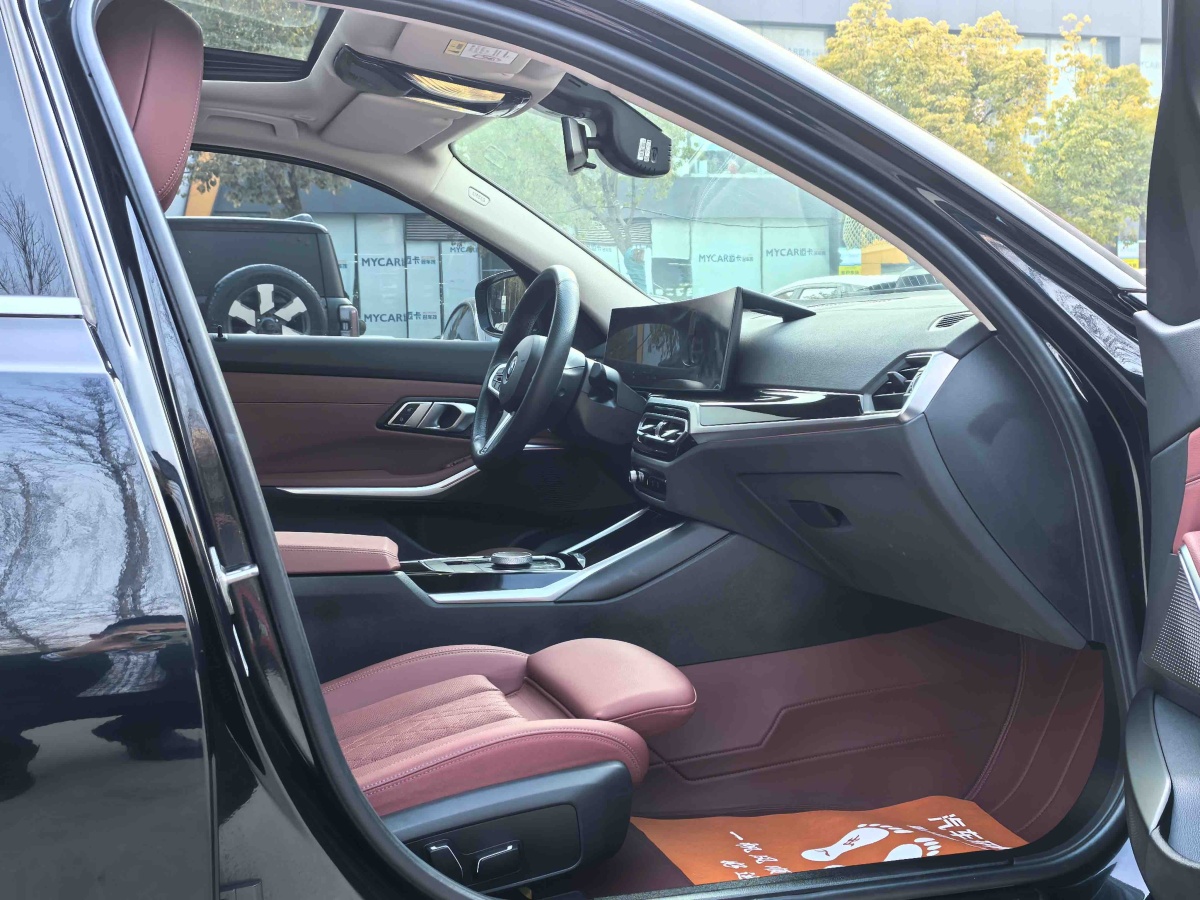 BMW i3 2023 car image #10