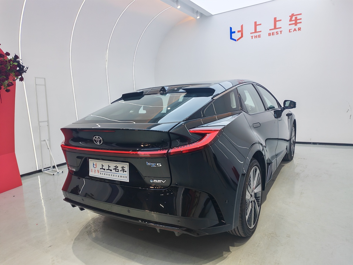 Toyota bZ5 2025 car image #10