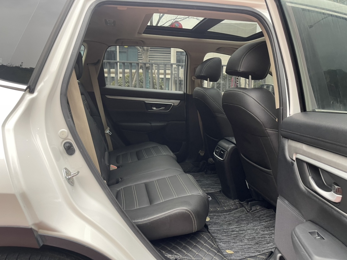 Honda CR-V 2019 #10 Honda CR-V 2019 car image #10