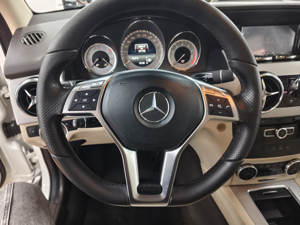 Mercedes-Benz GLK Class 2014 #10 Mercedes-Benz GLK Class 2014 car image #10