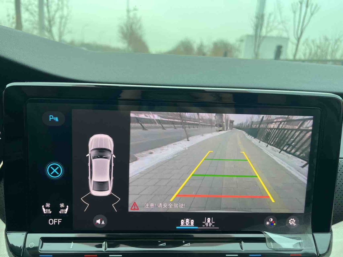 Skoda Octavia 2021 car image #10