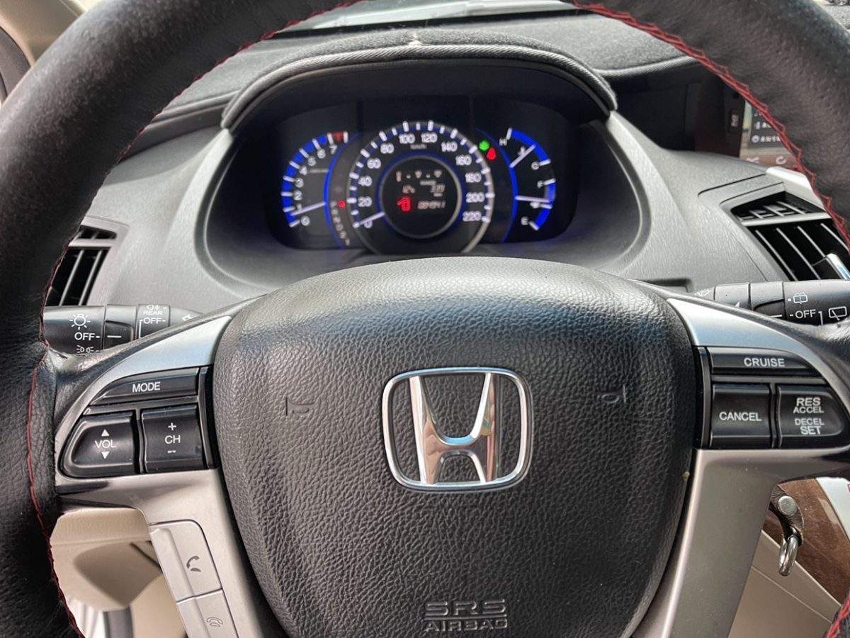 Honda 2013 car image #10