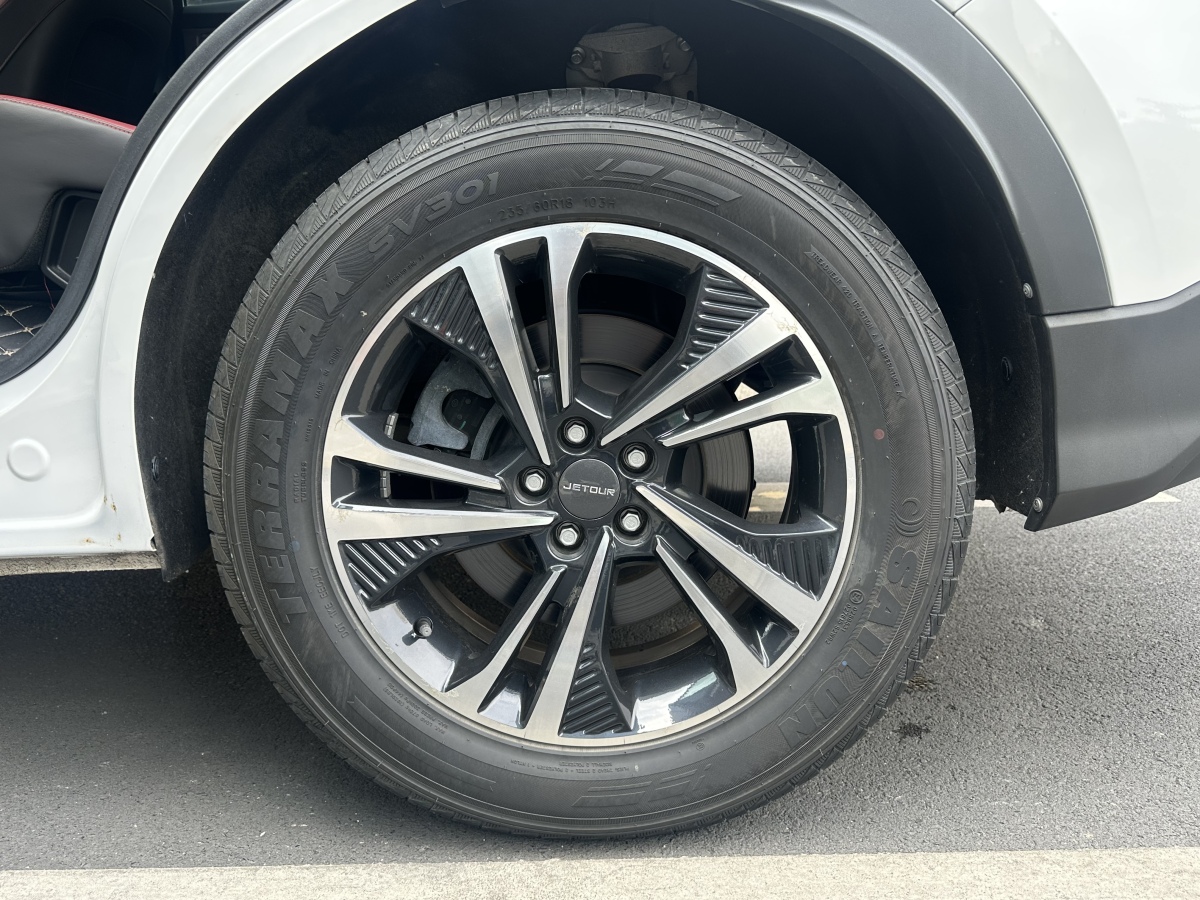 Jetour X70 PLUS 2022 car image #10
