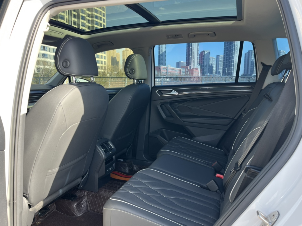 Volkswagen Tiguan L New Energy 2022 car image #10