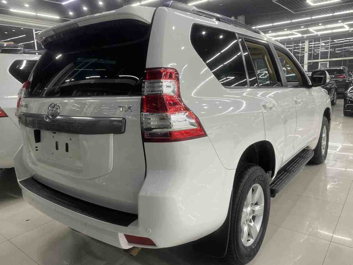 Toyota Land Cruiser Prado 2015 car image #10