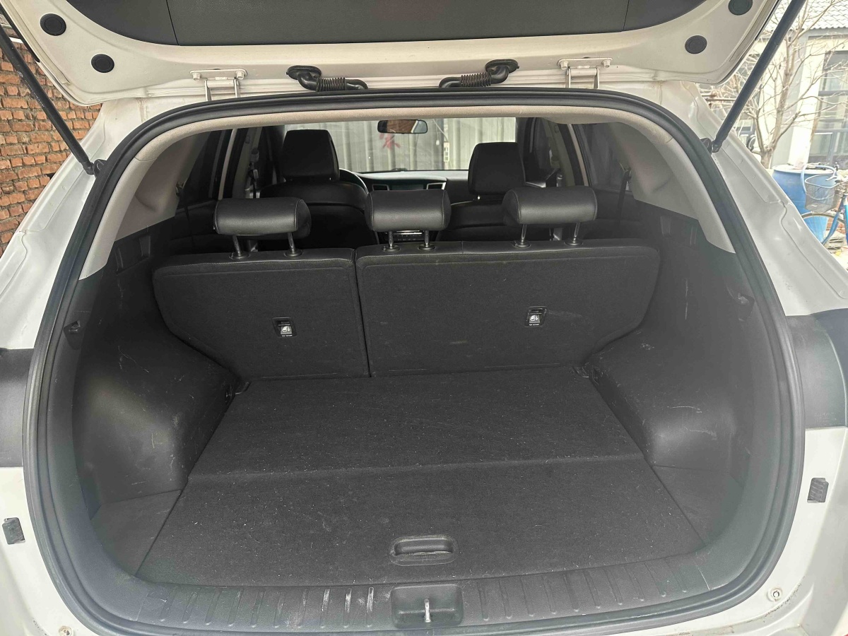 Hyundai Tucson 2016 car image #10