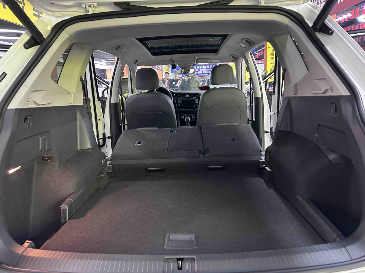 Volkswagen Tiguan X 2019 imagen de coche #10