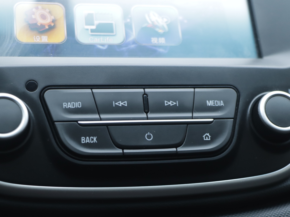 Chevrolet Cavalier 2017 صورة سيارة #10