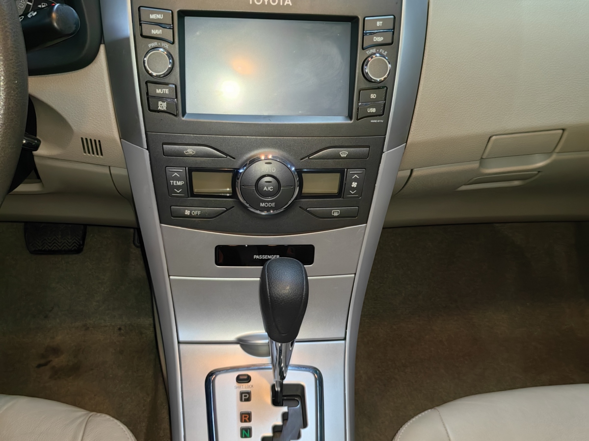Toyota Corolla 2014 car image #10