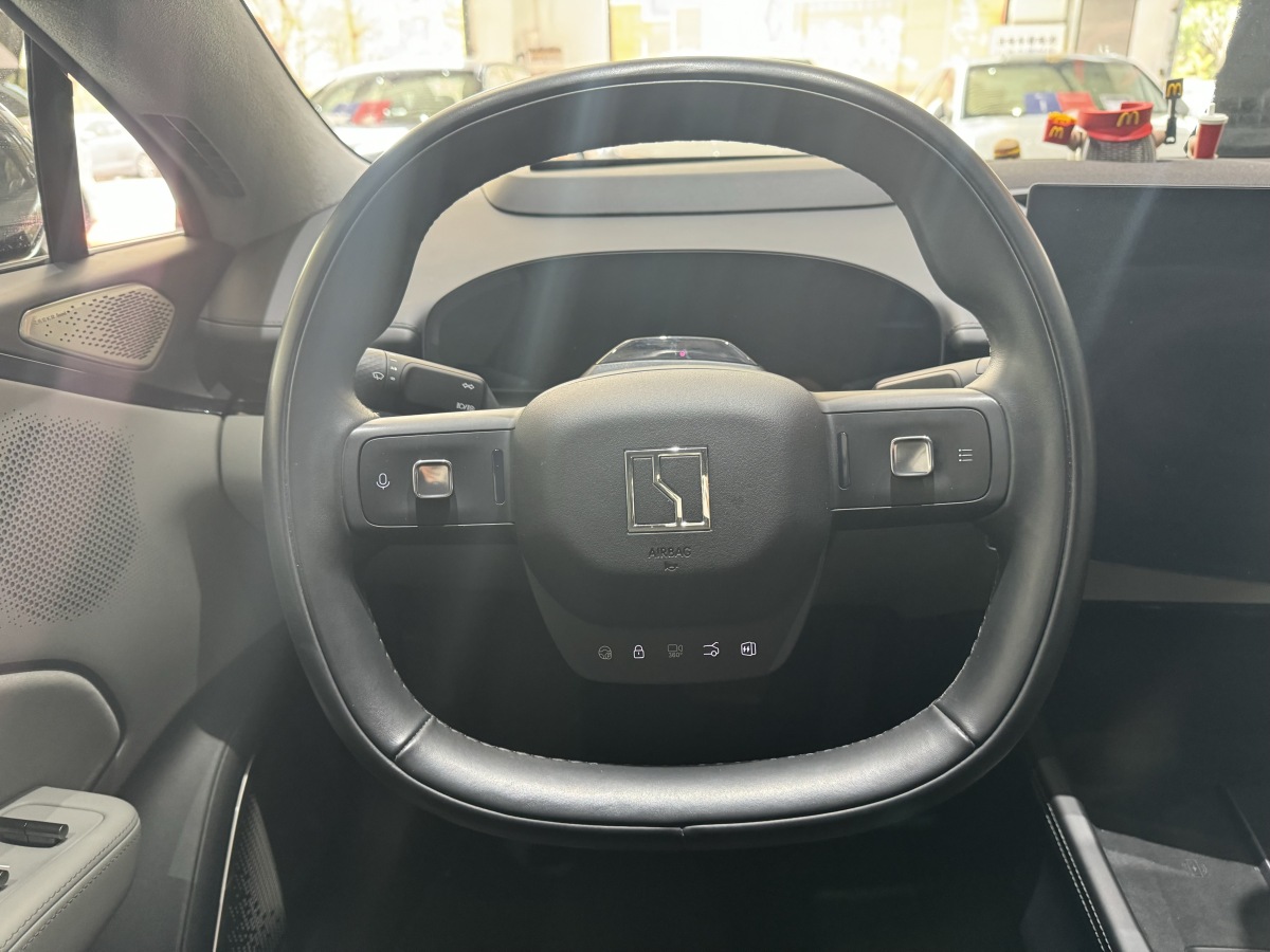 极氪 极氪007 2024 汽车图片 #10