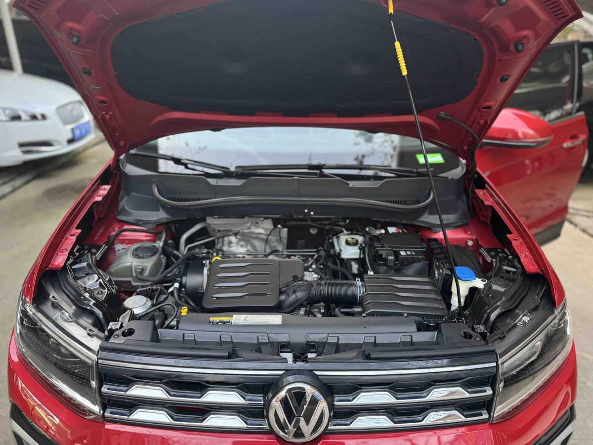 Volkswagen T-Cross 2019 car image #10