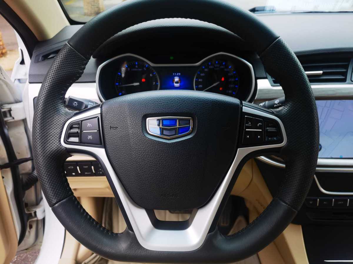 GEELY Emgrand 2016 car image #10