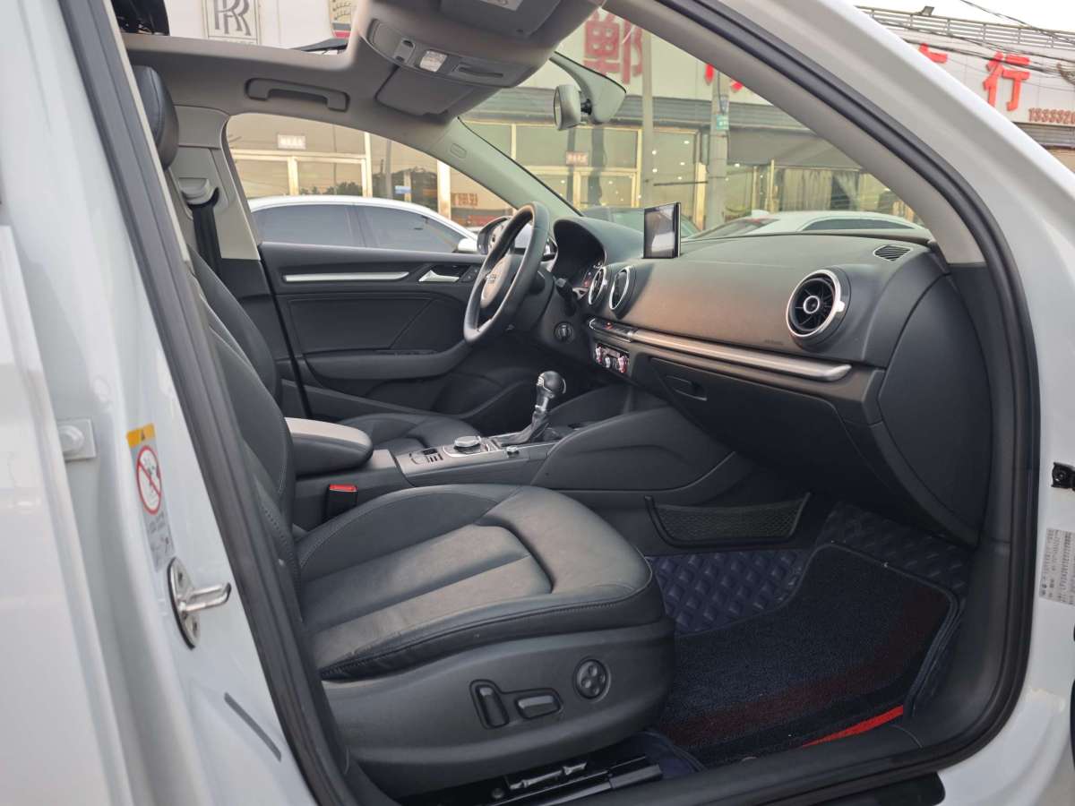 Audi A3 2014 car image #10