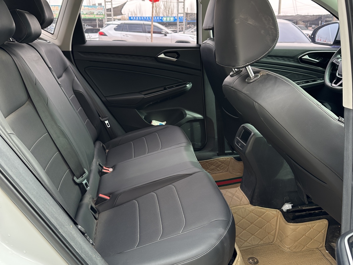 Jetta VS5 2021 car image #10