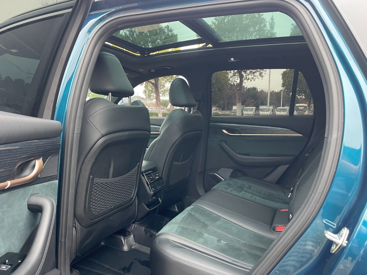 GEELY Monjaro 2022 immagine di auto #10