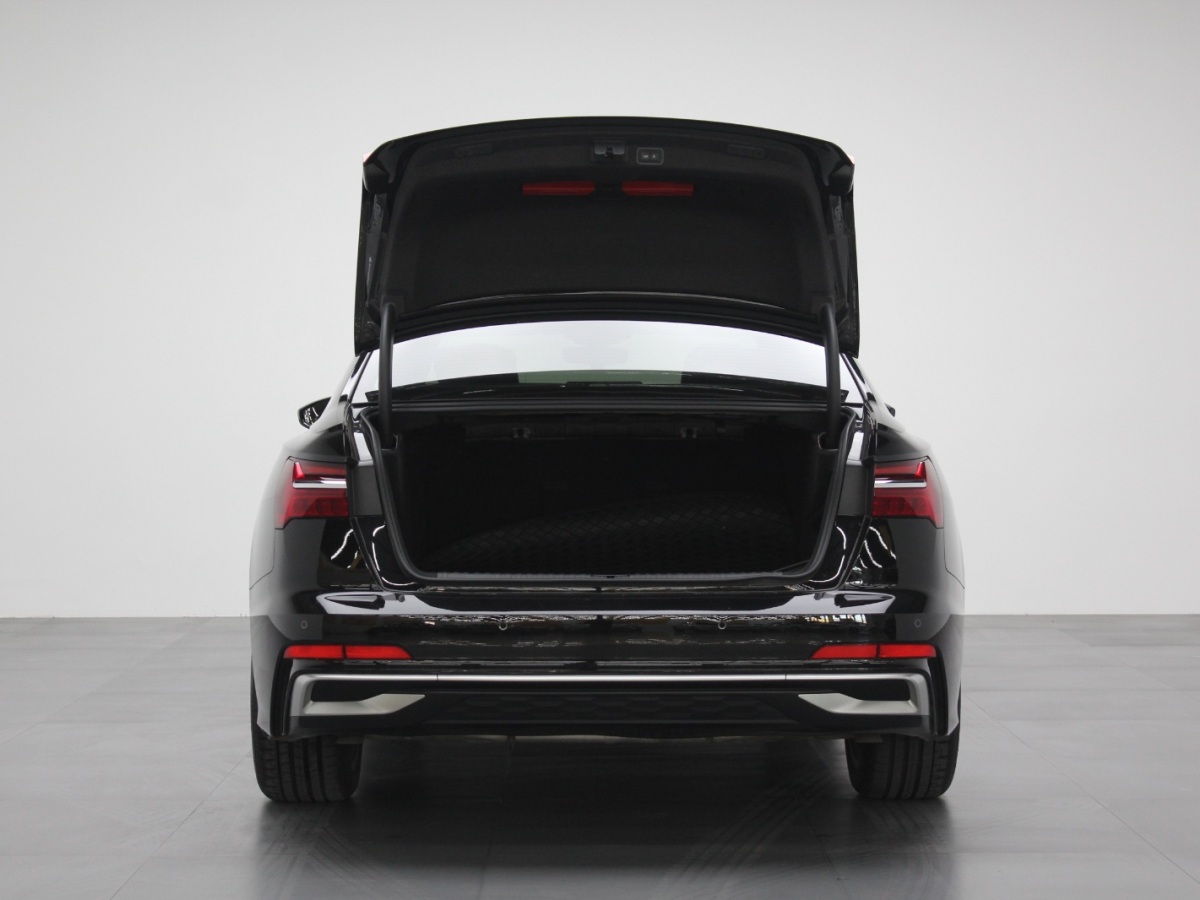 Audi 2023 #10 Audi 2023 immagine di auto #10