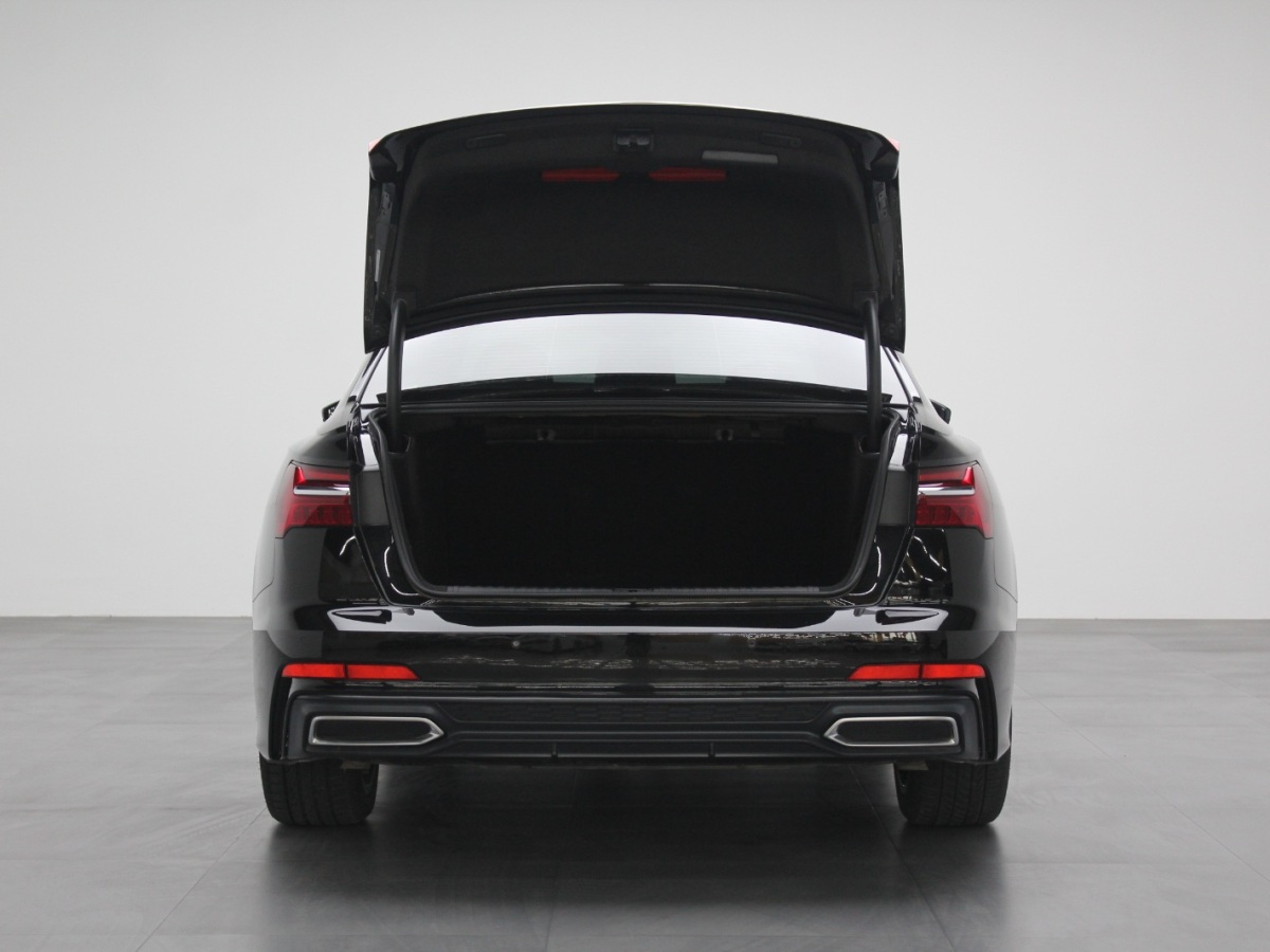 Audi 2020 car image #10