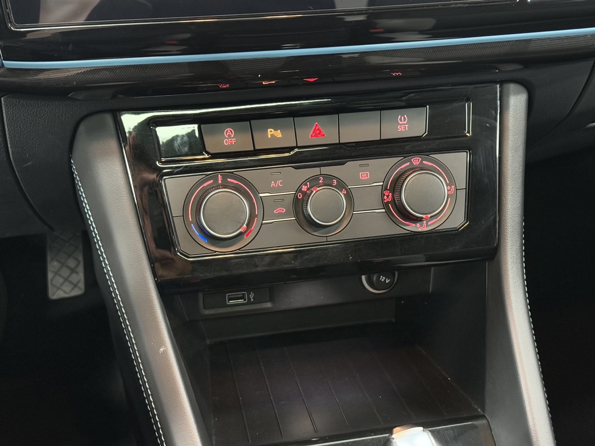 Ford VS5 2022 car image #10