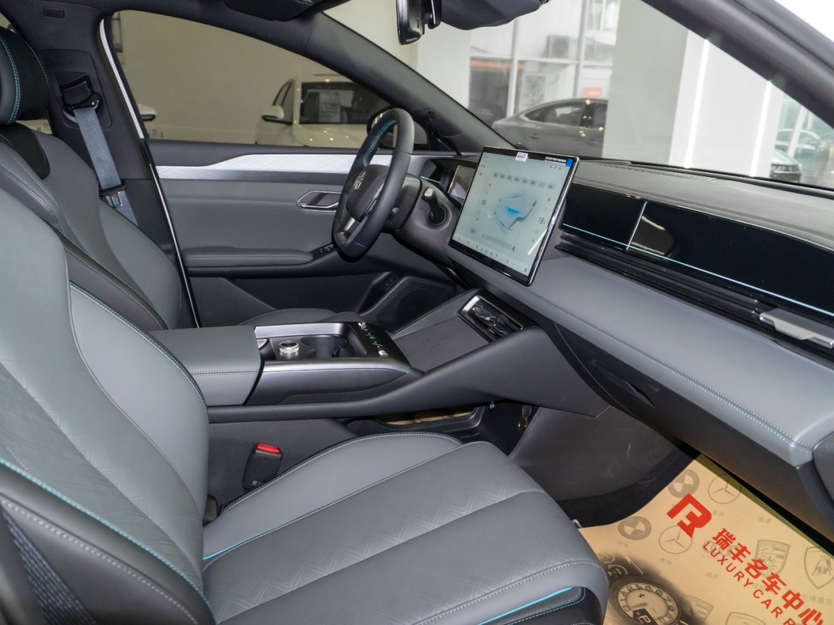BYD Qin L 2025 car image #10