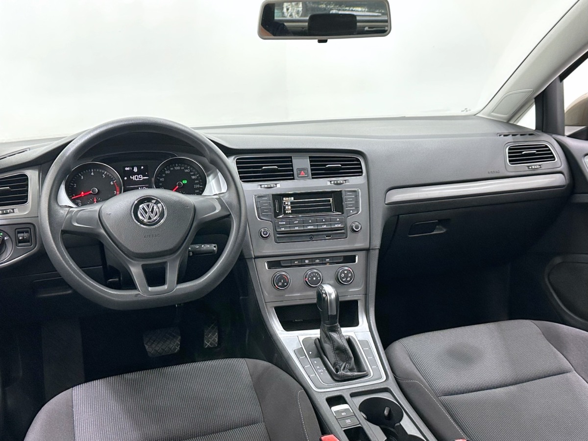 Volkswagen 2016 car image #10