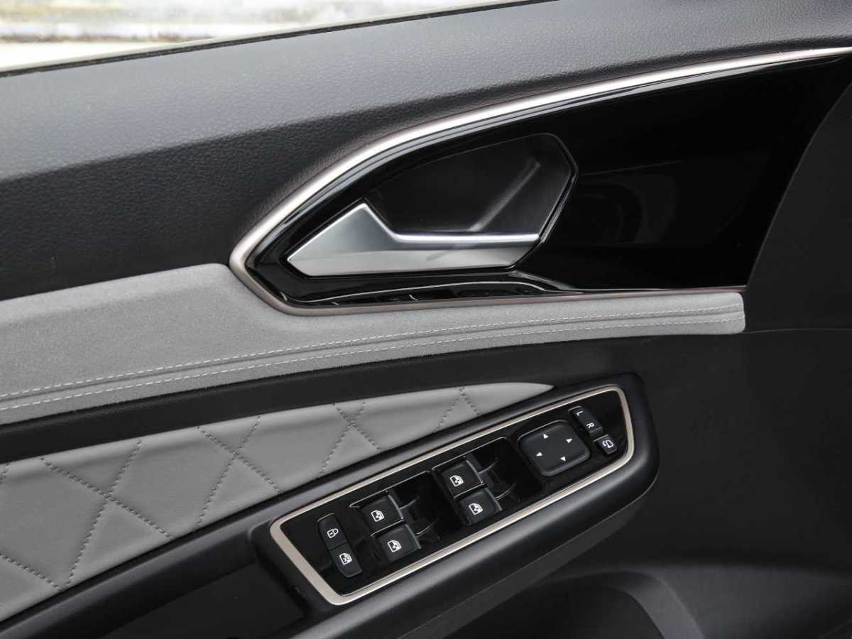 Ford VS5 2022 car image #10