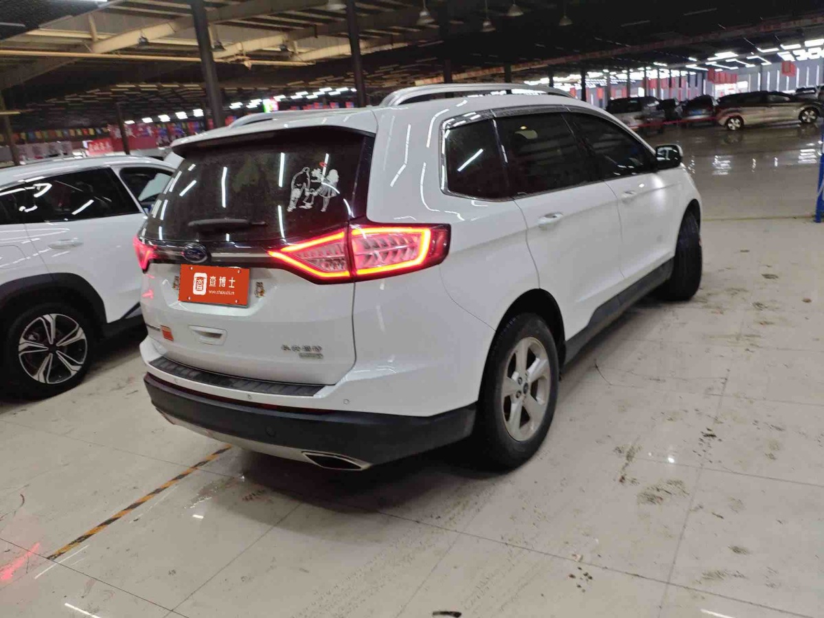 Ford Edge 2018 car image #10