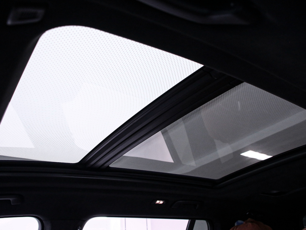 BMW X7 2023 immagine di auto #10