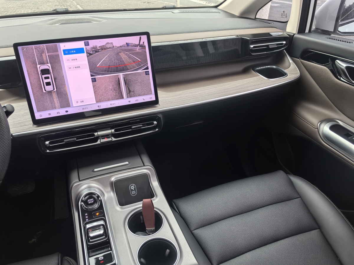 GAC Trumpchi E8 2025 car image #10