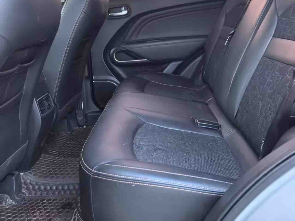 GAC Trumpchi GS3 2020 #10 GAC Trumpchi GS3 2020 car image #10