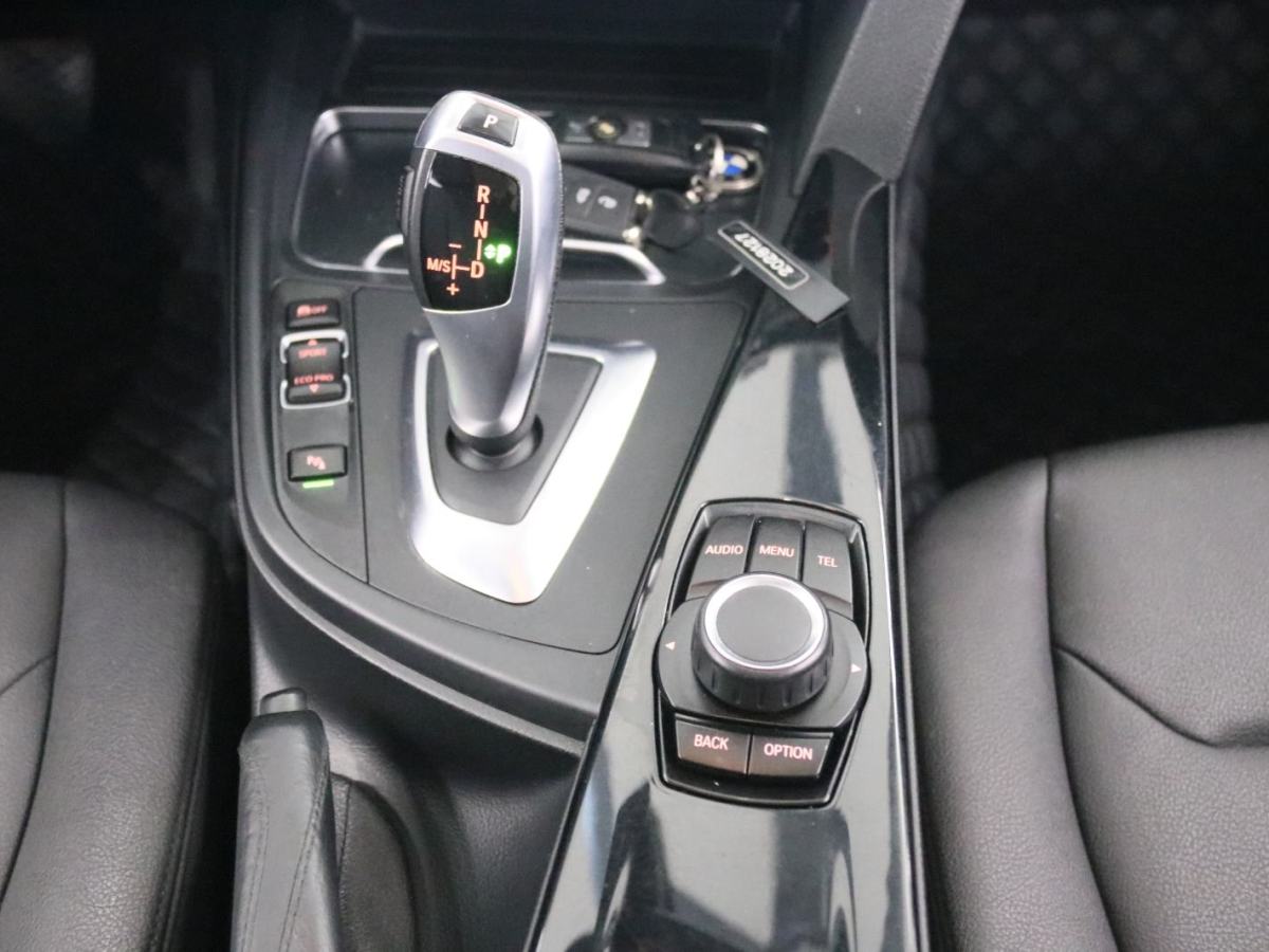 BMW 3 Series 2016 #10 BMW 3 Series 2016 car image #10