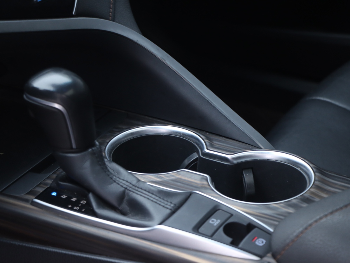 Toyota 2018 #10 Toyota 2018 car image #10