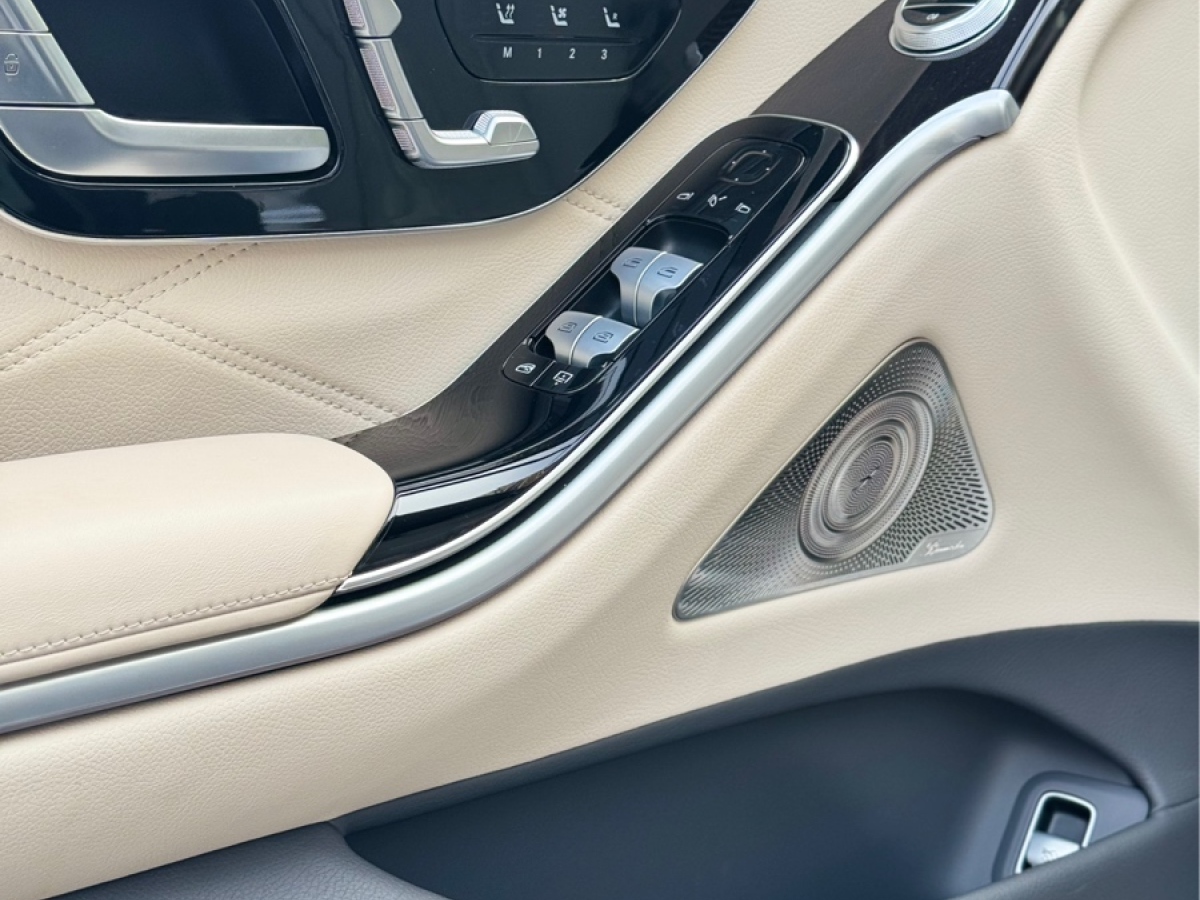 Mercedes-Benz 2023 car image #10