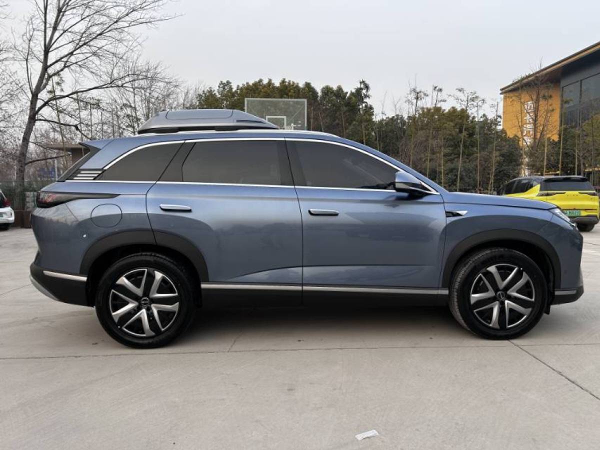 BYD Sea Lion 07 DM-i 2025 car image #10