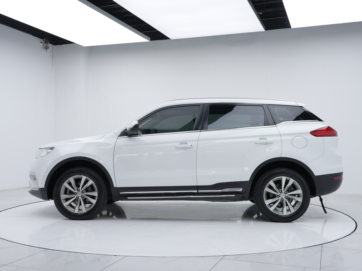 GEELY Boyue 2017 immagine di auto #10