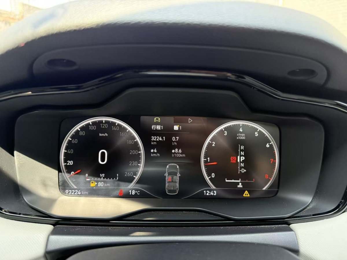 Lynk & Co 01 2019 #10 Lynk & Co 01 2019 car image #10