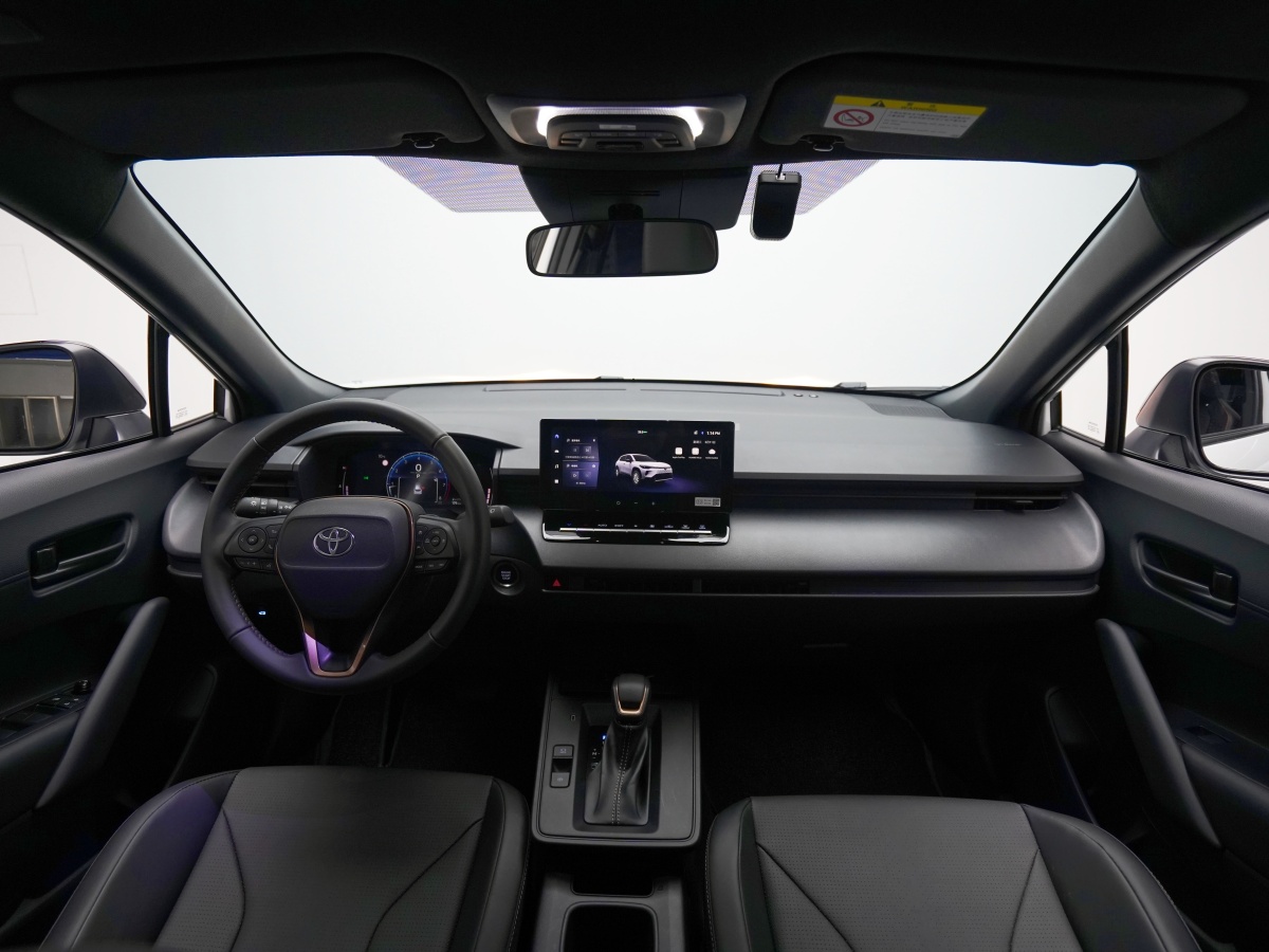 Toyota Corolla Cross 2025 car image #10