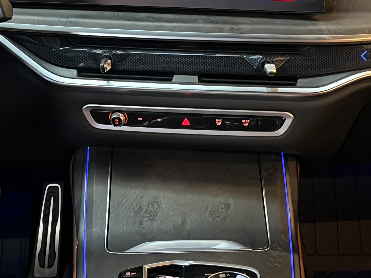 宝马 宝马X7 2024 汽车图片 #10