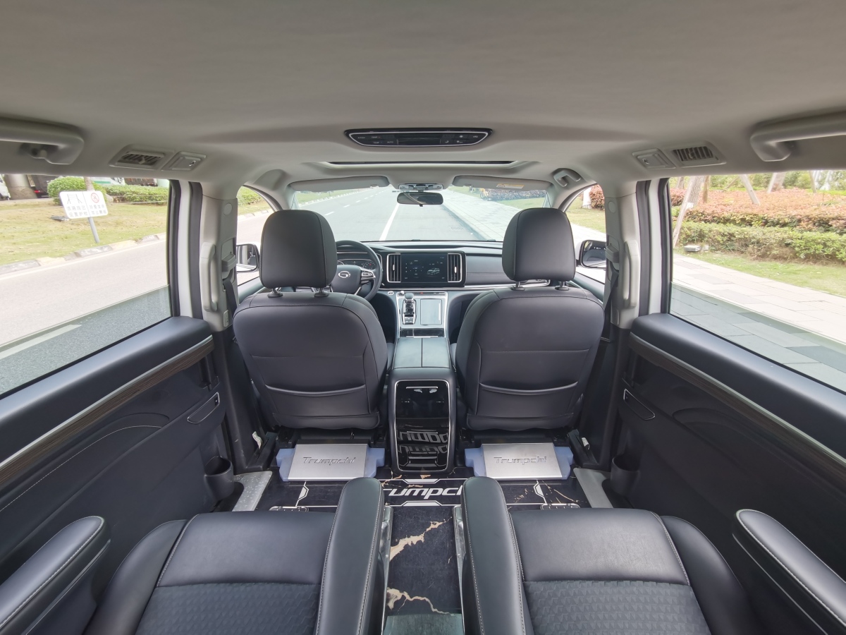 广汽传祺 传祺M8 2023 汽车图片 #10