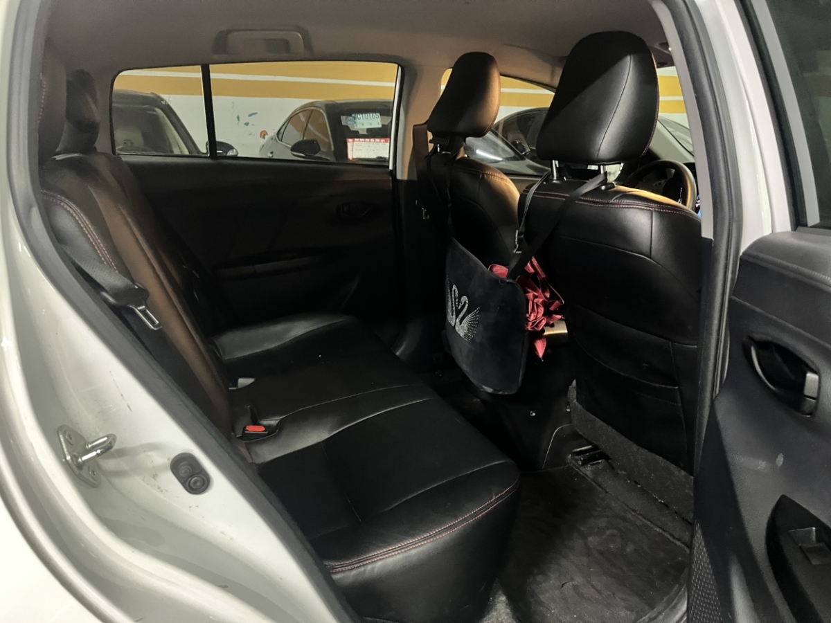 Toyota Yaris L Zhixuan 2016 immagine di auto #10