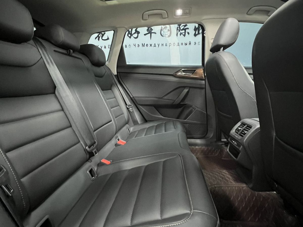 Volkswagen 2023 car image #10
