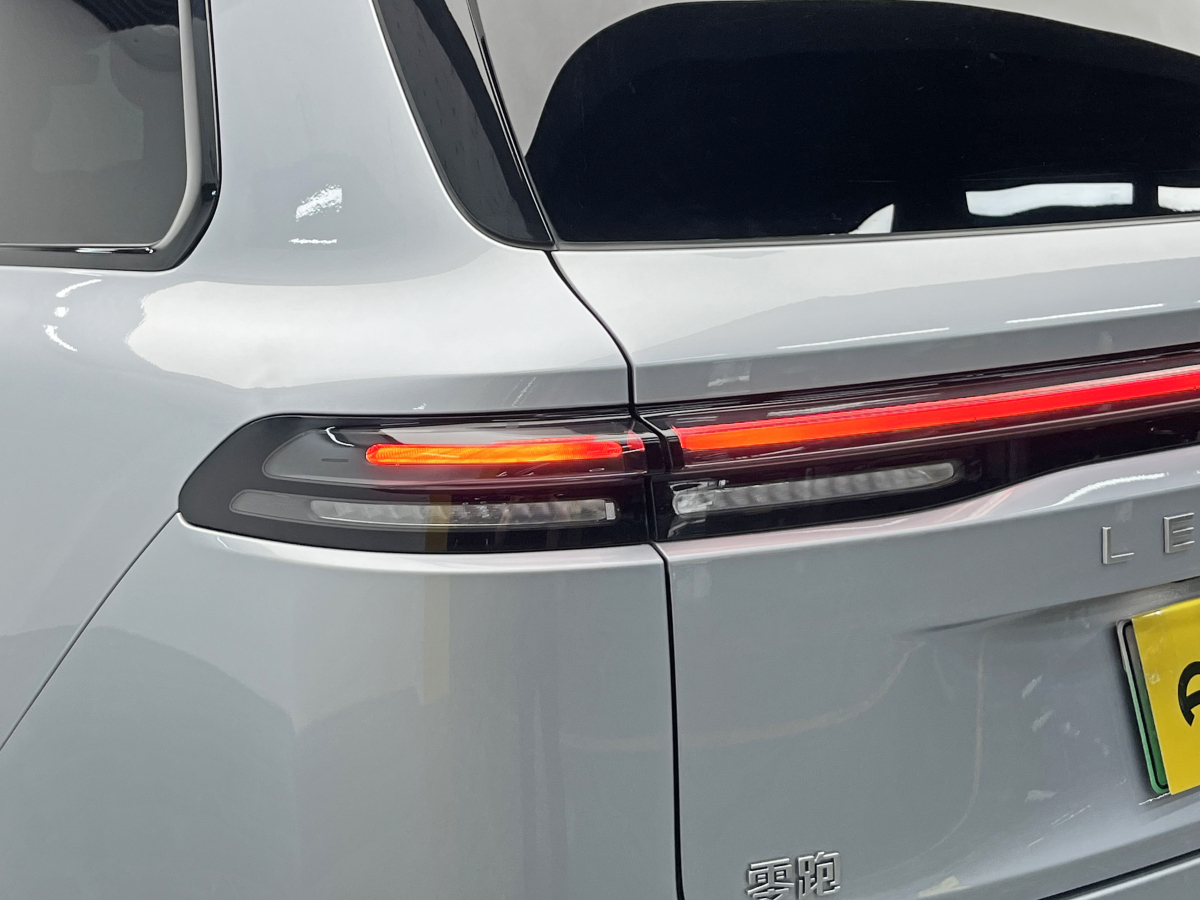 零跑汽车 零跑C16 2025 汽车图片 #10