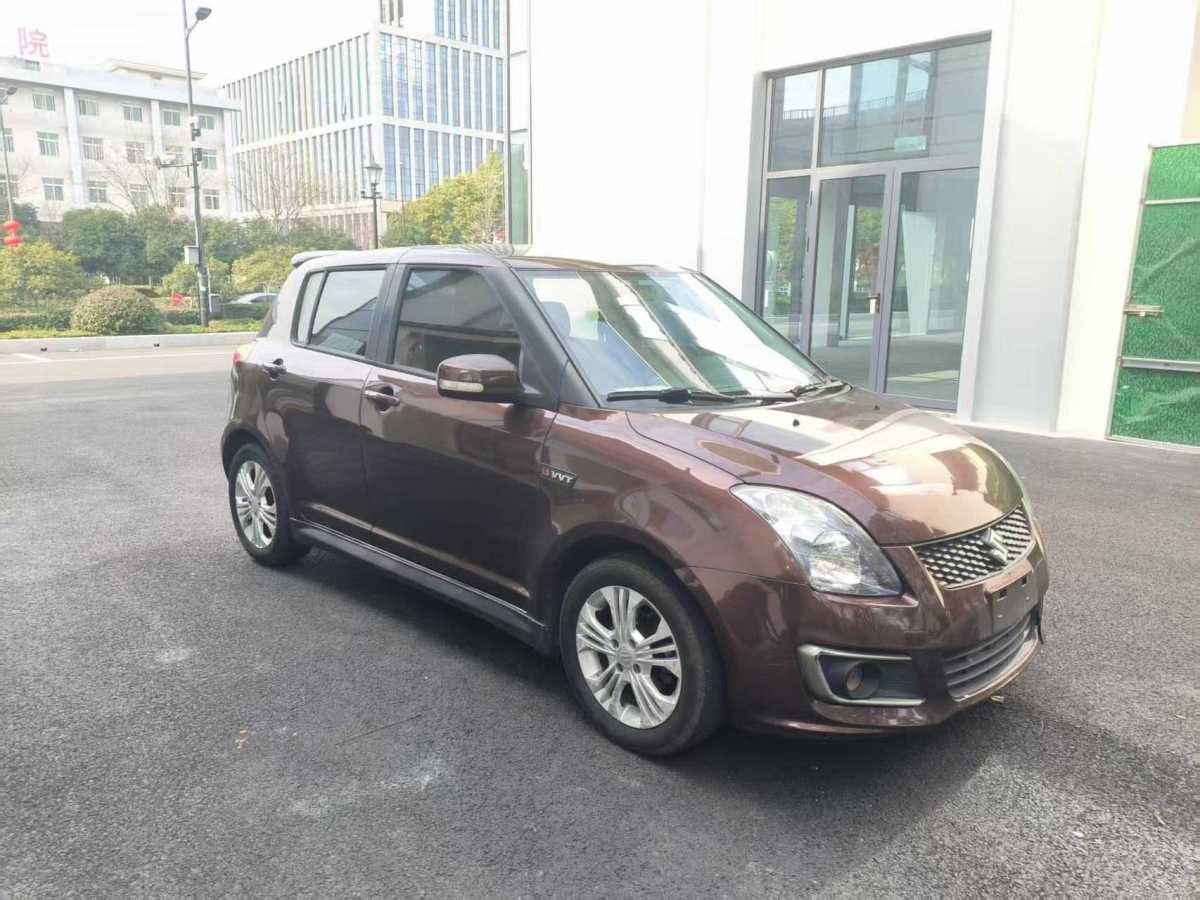 铃木 雨燕 2013 汽车图片 #10