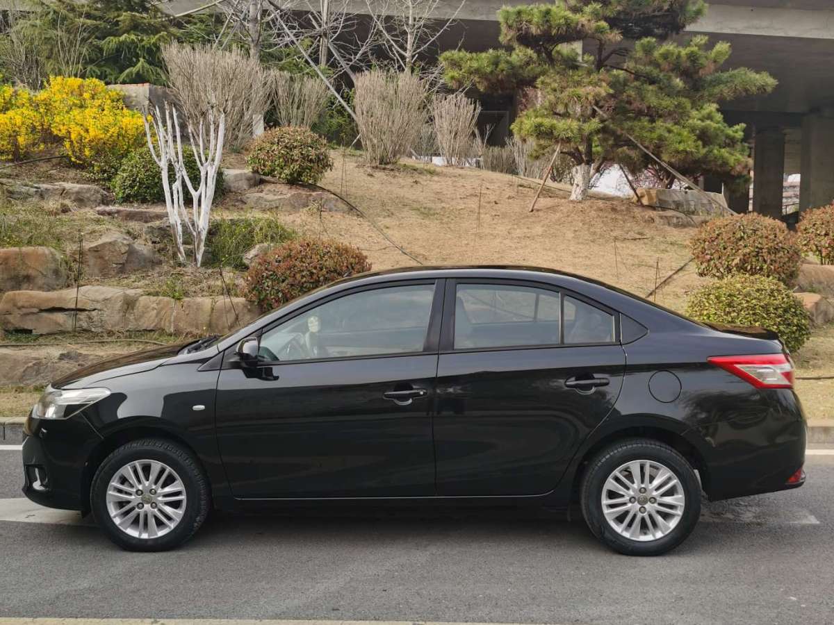 Vios 2014 صورة سيارة #10