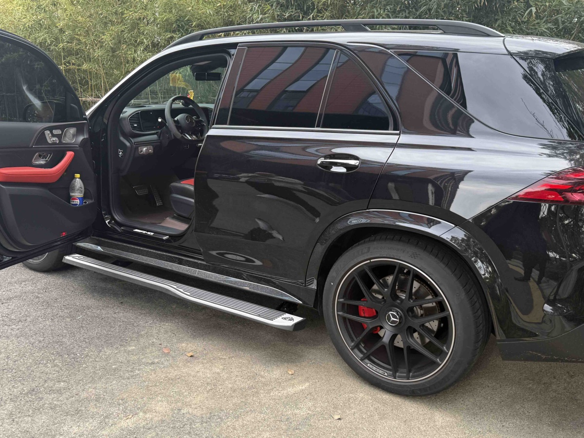 Mercedes-Benz GLE AMG 2025 immagine di auto #10